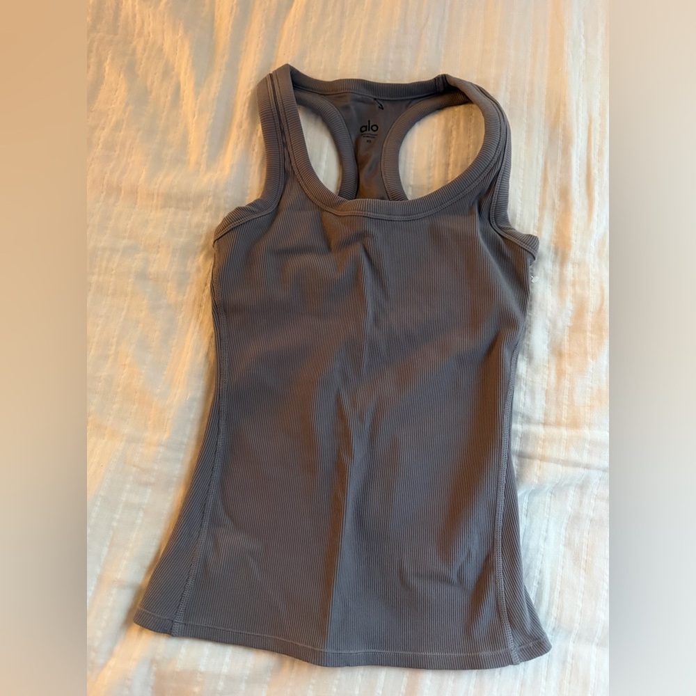 ALO Tank Top (NEW) - Picture 3 of 4